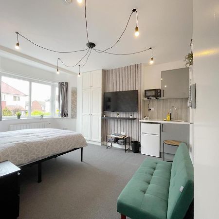Cosy Bright Studio Apartment Close To Wembley Stadium Londen Buitenkant foto