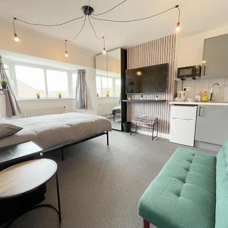 Cosy Bright Studio Apartment Close To Wembley Stadium Londen Buitenkant foto