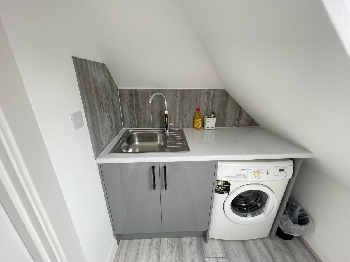 Cosy Bright Studio Apartment Close To Wembley Stadium Londen Buitenkant foto
